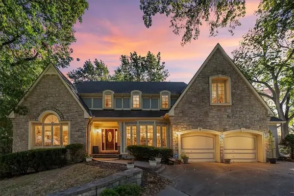 4501 NW Baltimore Court, Kansas City, MO 64116