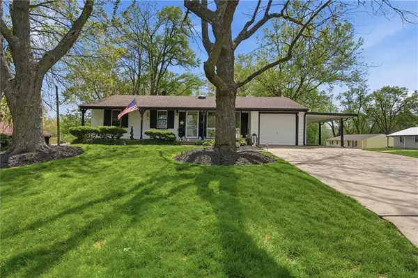 1601 55th Terrace, Kansas City, MO 64118