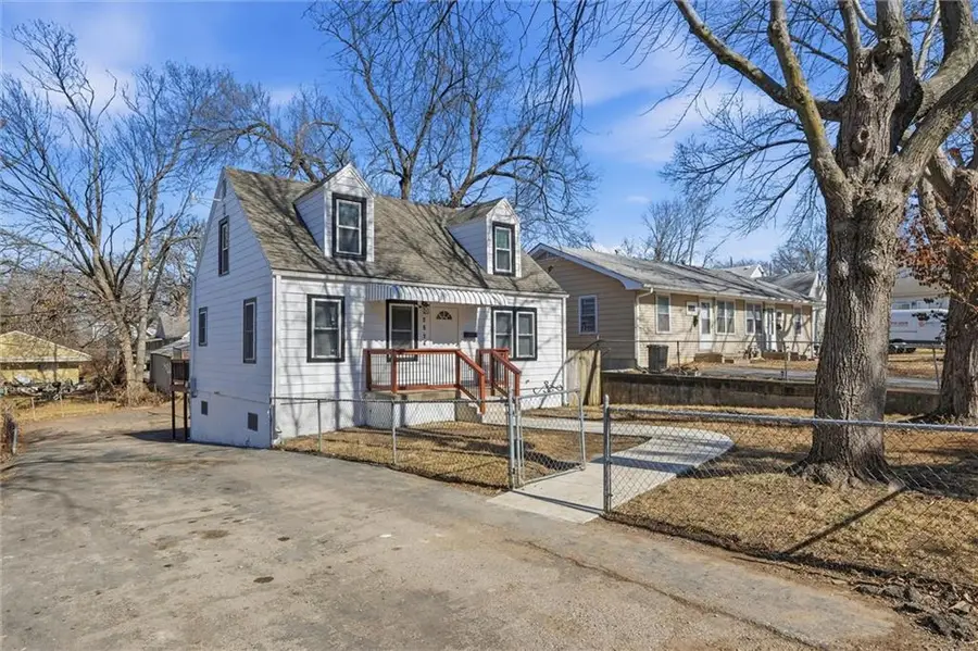 2914 W 45th Avenue, Kansas City, KS 66103 - #2