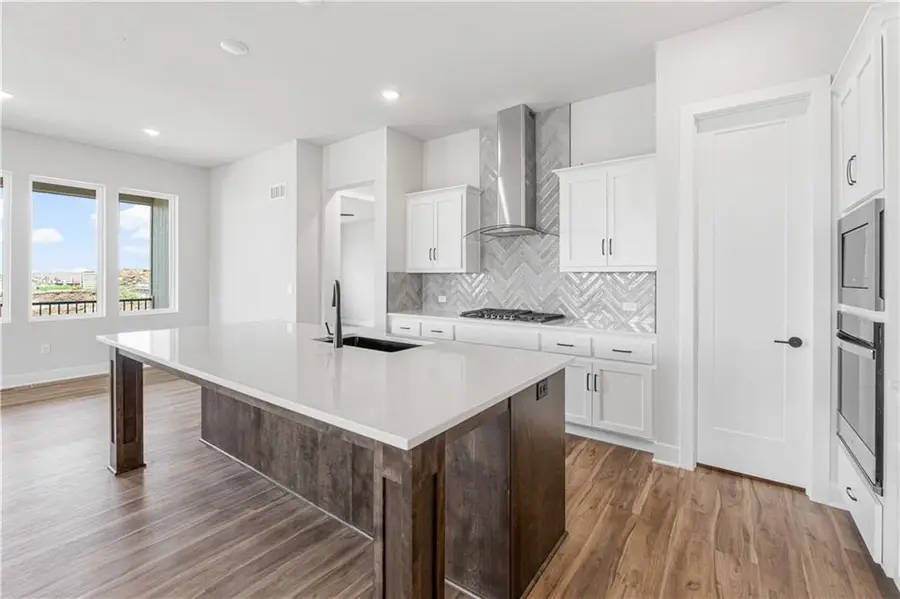 1583 Grayhawk Drive, Basehor, KS 66007 - #2