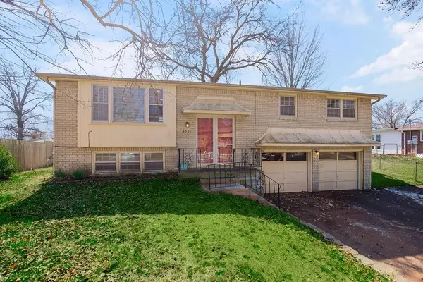 4301 NW 51st Street, Kansas City, MO 64151