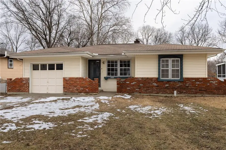 5869 N Oakley Street, Kansas City, MO 64119 - #2