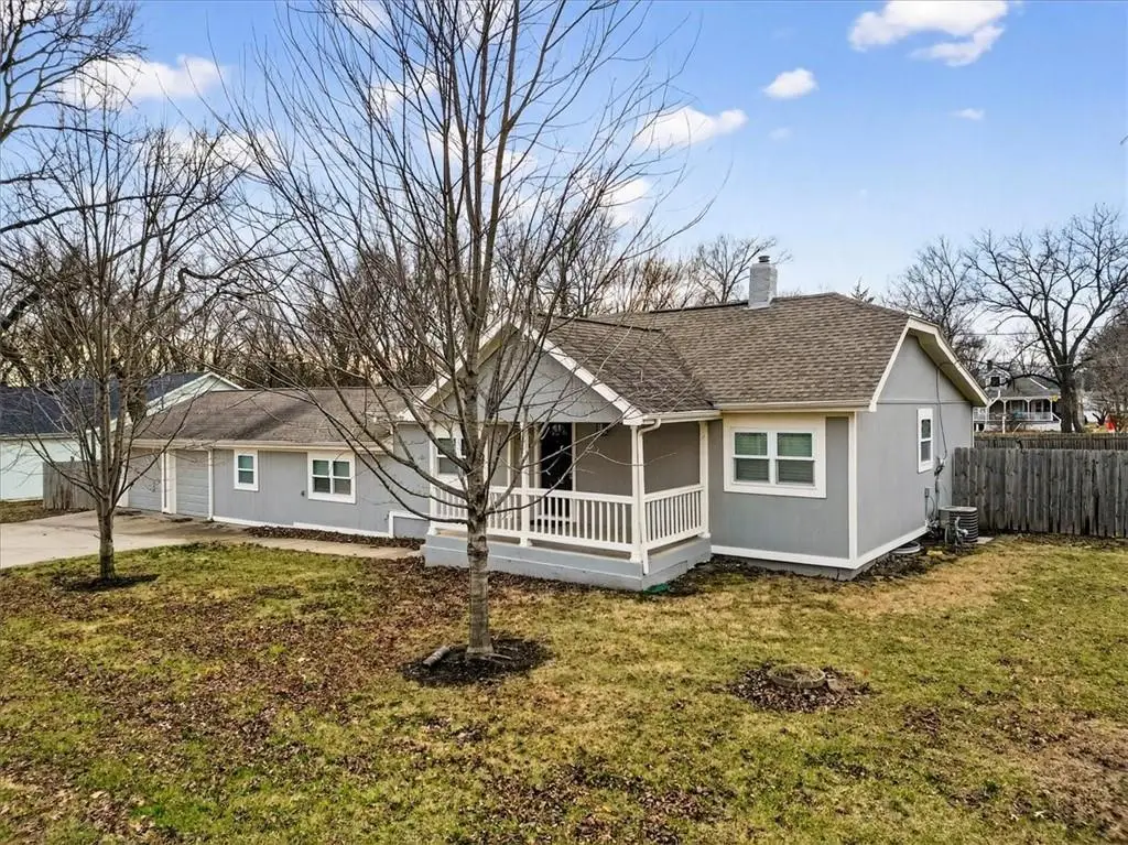 201 S Jackson Street, Spring Hill, KS 66083 - #1
