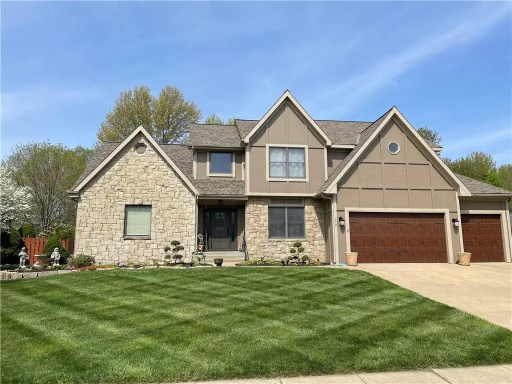 189 Canyon View Drive, Lansing, KS 66043 - #1