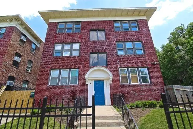 3201-3211 Broadway Street, Kansas City, MO 64111 - Image #2