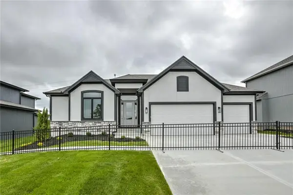 16682 S Allman Road, Olathe, KS 66062