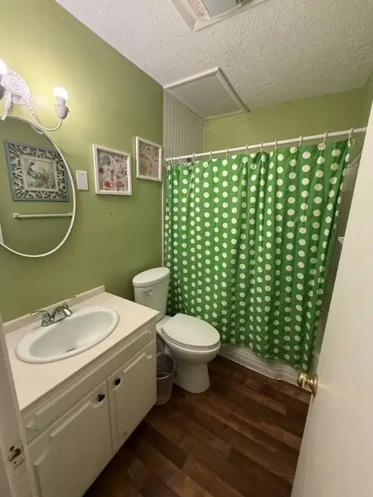 927 SW Huntoon Street, Topeka, KS 66604 - #2