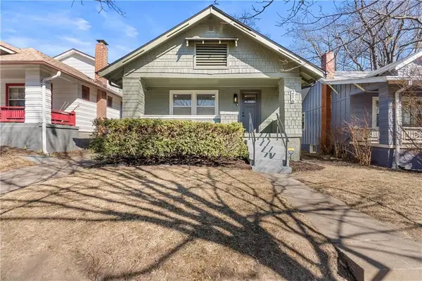216 W 73rd Terrace, Kansas City, MO 64114