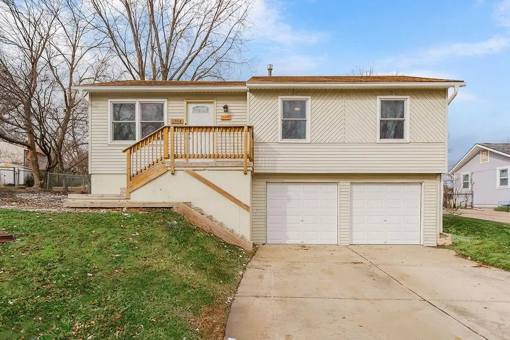 1704 N Emery Street, Independence, MO 64050 - #1