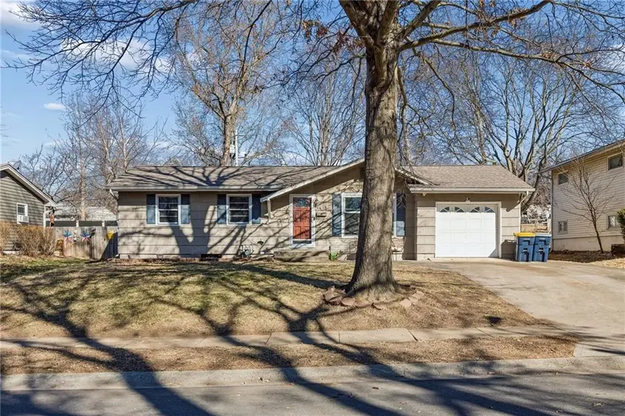 4418 NE 49th Street, Kansas City, MO 64119 - #2