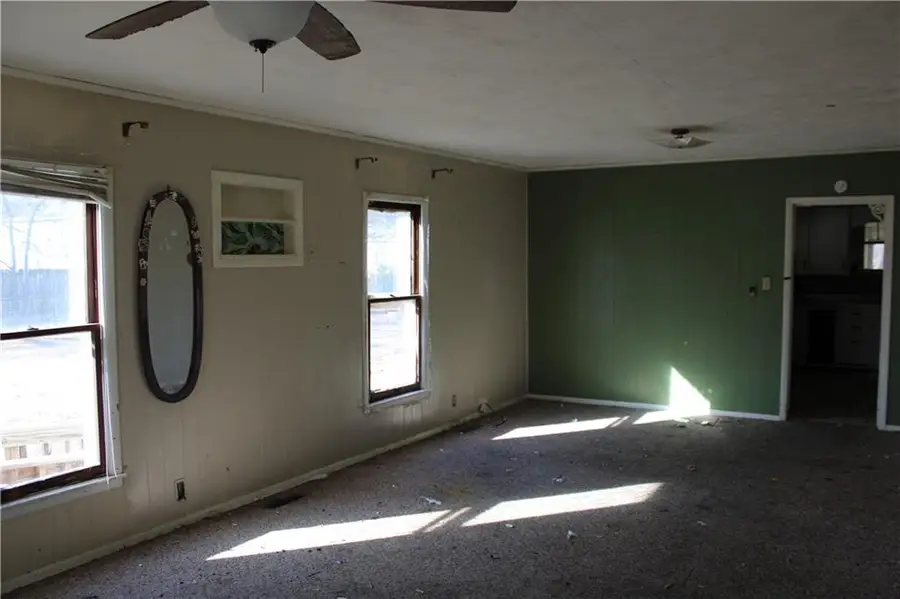 1419 Dirr Avenue, Parsons, KS 67357 - #2