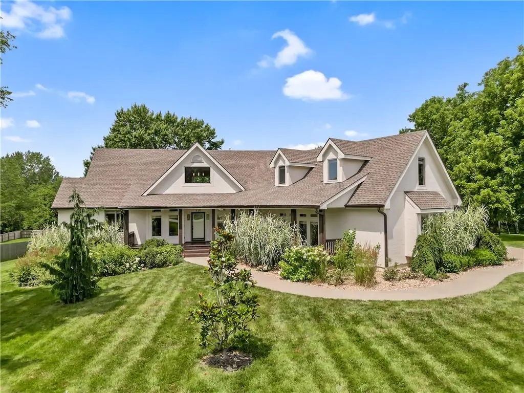 325 S Clark Street, Lawson, MO 64062 - #1