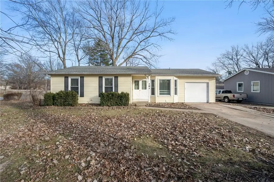 101 SE Brentwood Drive, Lees Summit, MO 64063 - #2