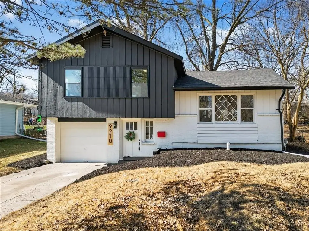 9210 Marsh Avenue, Kansas City, MO 64138 - #1