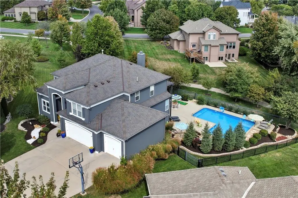 24032 W 112th Court W, Olathe, KS 66061 - #1