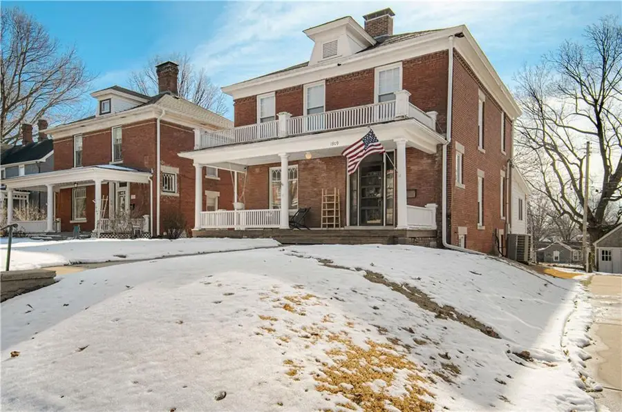 1909 South Street, Lexington, MO 64067 - #2