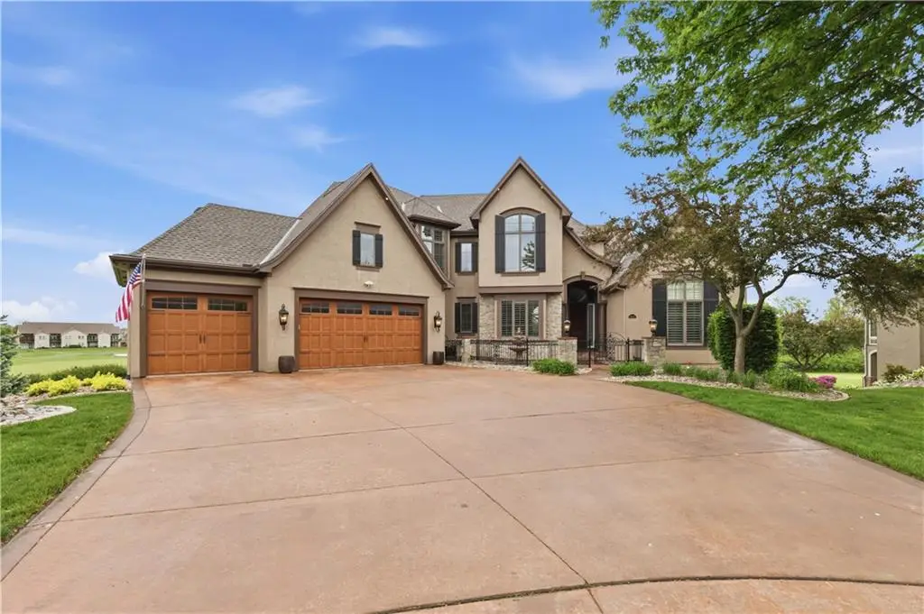10619 N Garfield Avenue, Kansas City, MO 64155 - #1