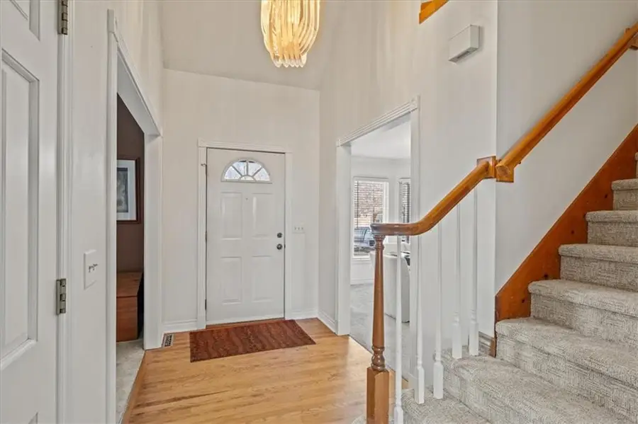 1383 S Hunter Drive, Olathe, KS 66062 - #3