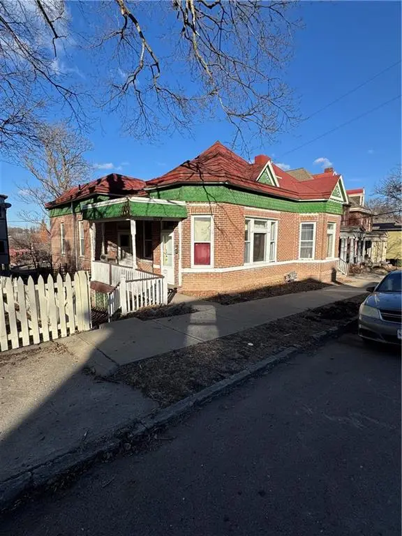 1209 Charles Street, Saint Joseph, MO 64501 - #2