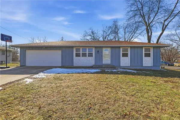 612 Golf Street, Odessa, MO 64076