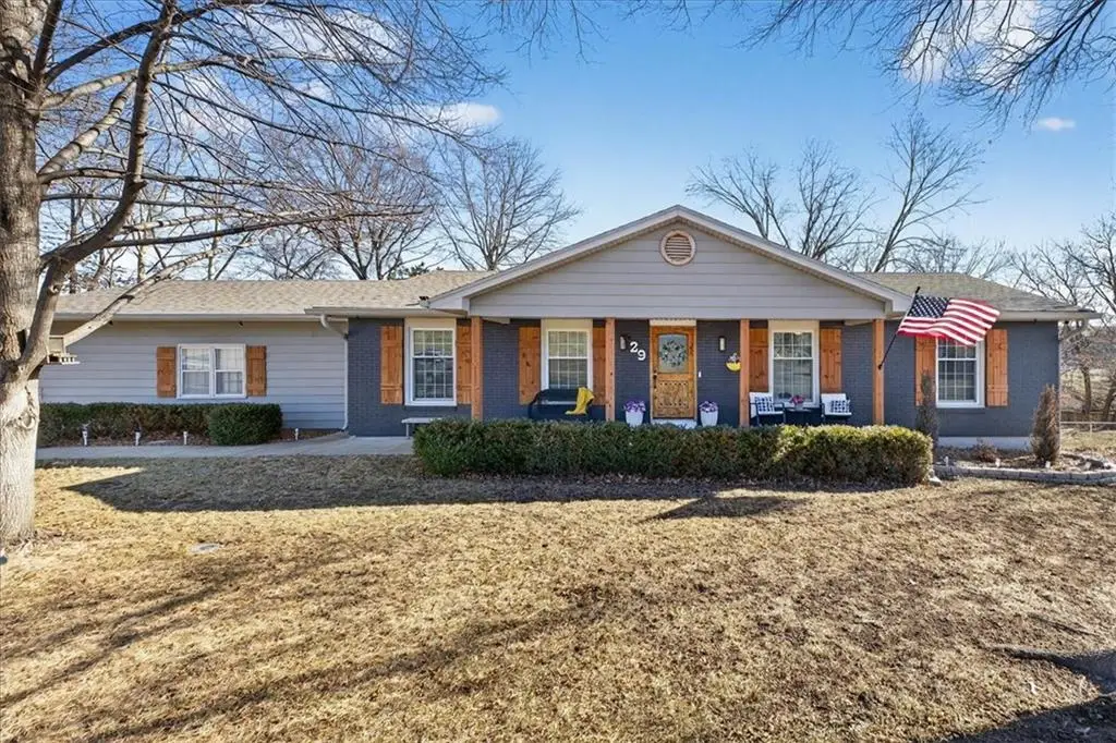 29 Fulkerson Circle, Liberty, MO 64068 - #1