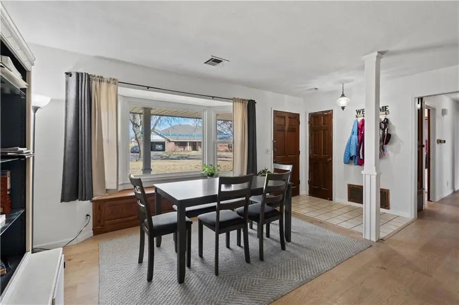 220 E 2nd Avenue, Caney, KS 67333 - #3