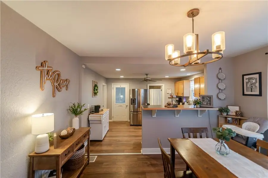 1018 N 10th Street, Atchison, KS 66002 - #2