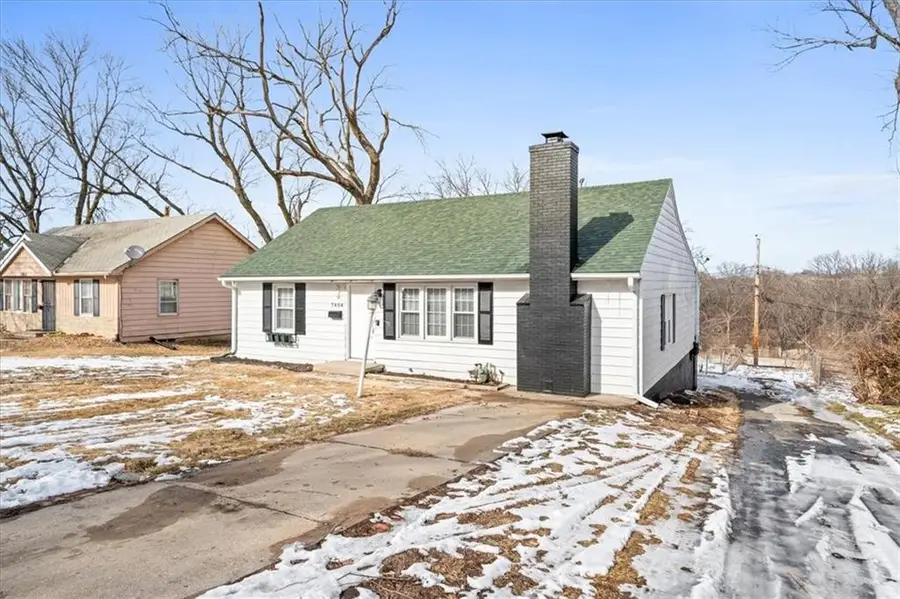 7404 E 56th Terrace, Kansas City, MO 64129 - #2