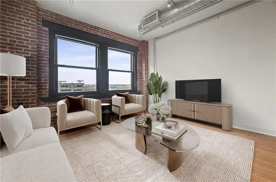 706 Broadway #503 Street, Kansas City, MO 64105 - Image #3