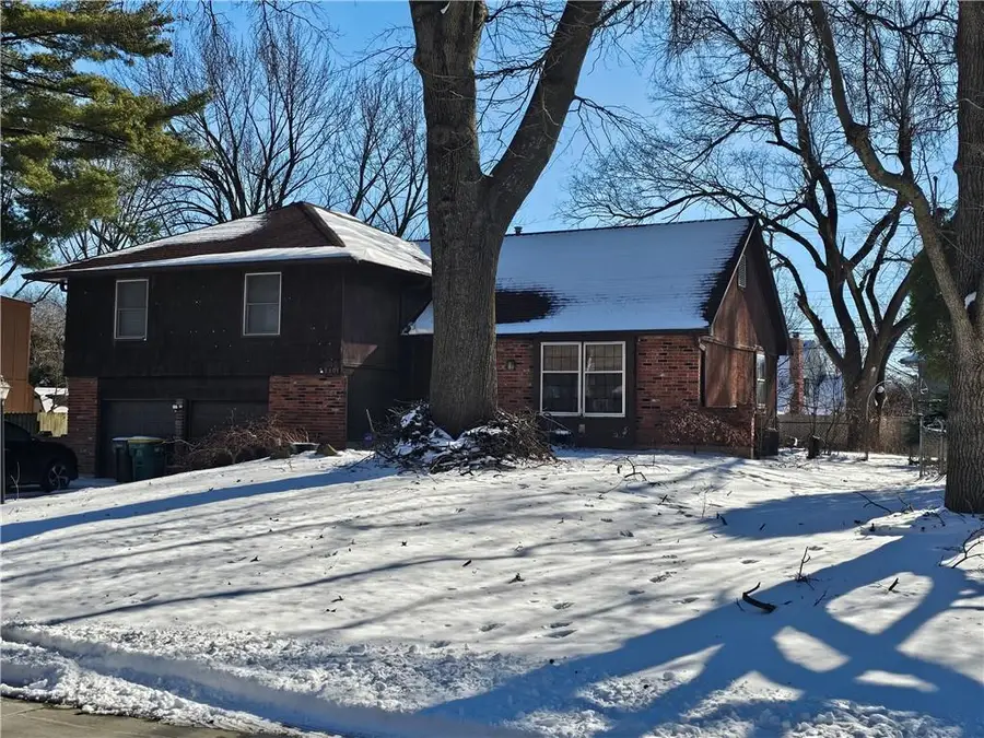 8101 W 98th Street, Overland Park, KS 66212 - Image #2