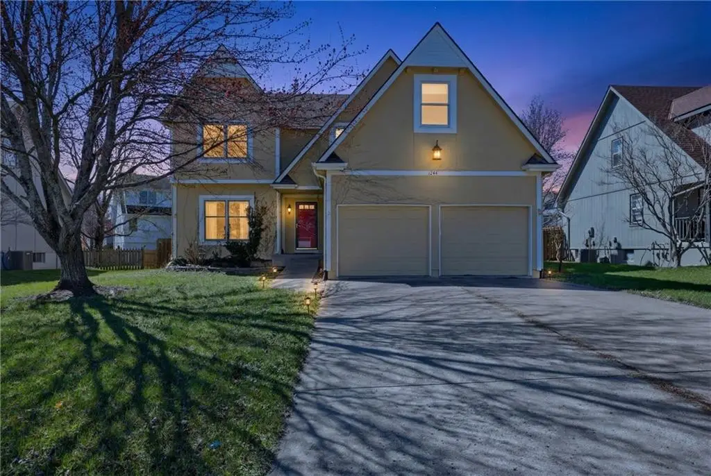 1244 SW Crossing Drive, Lees Summit, MO 64081 - #1