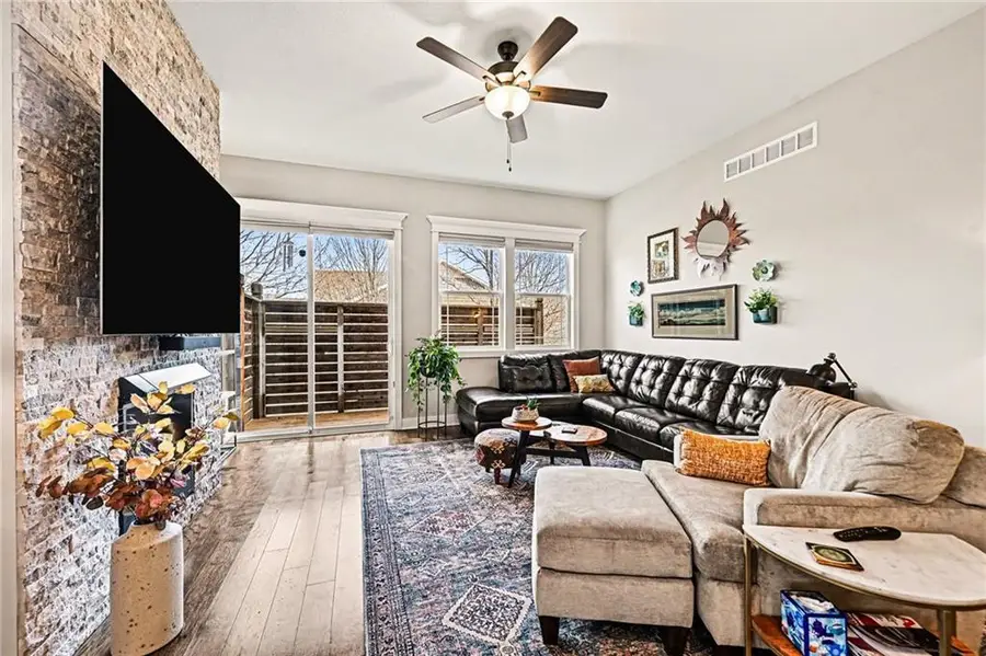 8915 NE 80th Terrace, Kansas City, MO 64158 - #3