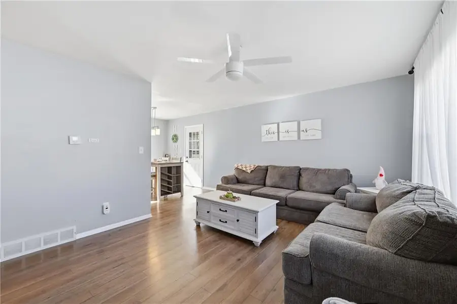 3302 N Delaware Street, Independence, MO 64050 - #3