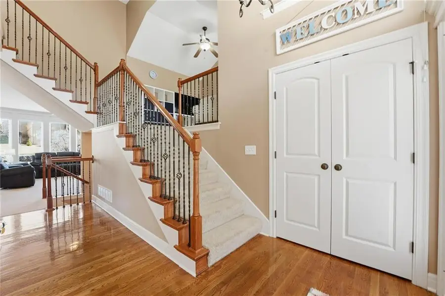 9407 N Laurel Avenue, Kansas City, MO 64157 - Image #3