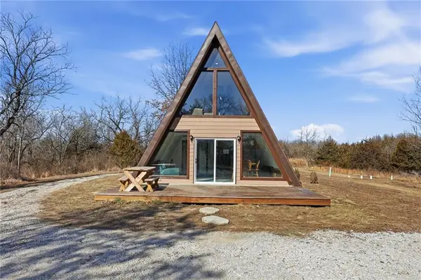 31396 W 152nd St Street, Excelsior Springs, MO 64024