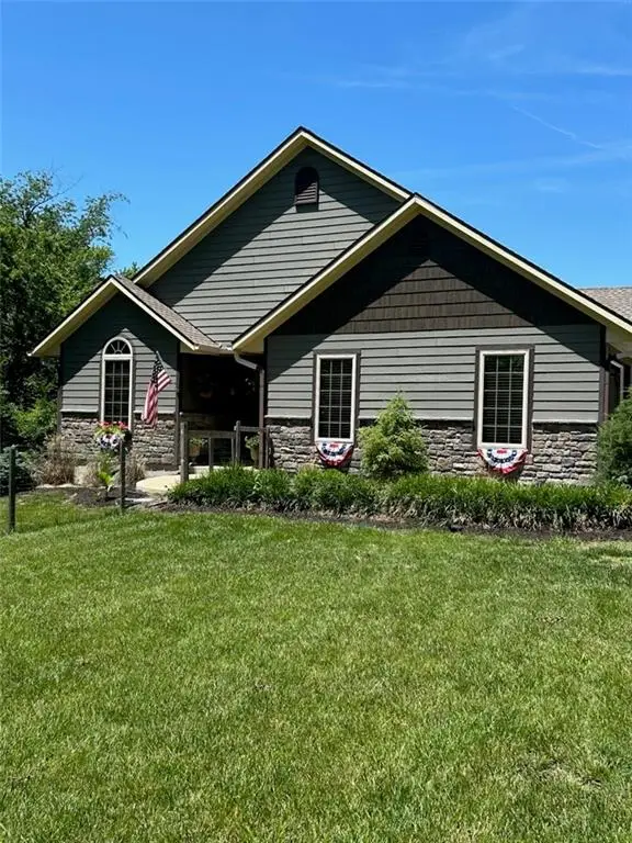 1404 E 183rd Street, Belton, MO 64012 - #3