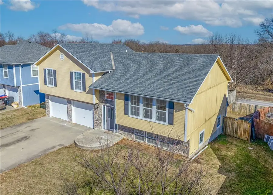 711 Brookside Drive, Warrensburg, MO 64093 - #2