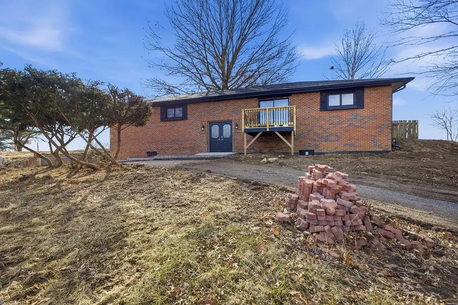 3906 Vera Lane, Saint Joseph, MO 64503 - #3