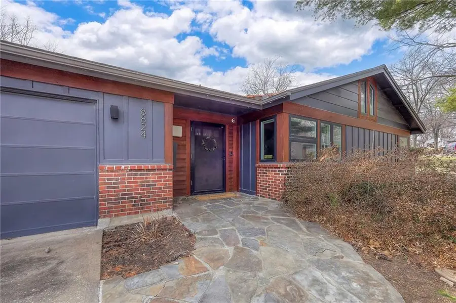 8824 Outlook Drive, Overland Park, KS 66207 - #3