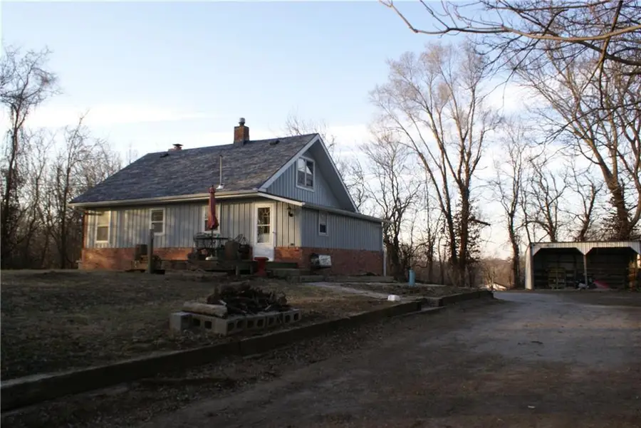 6501 S 16th Street, Saint Joseph, MO 64504 - #2