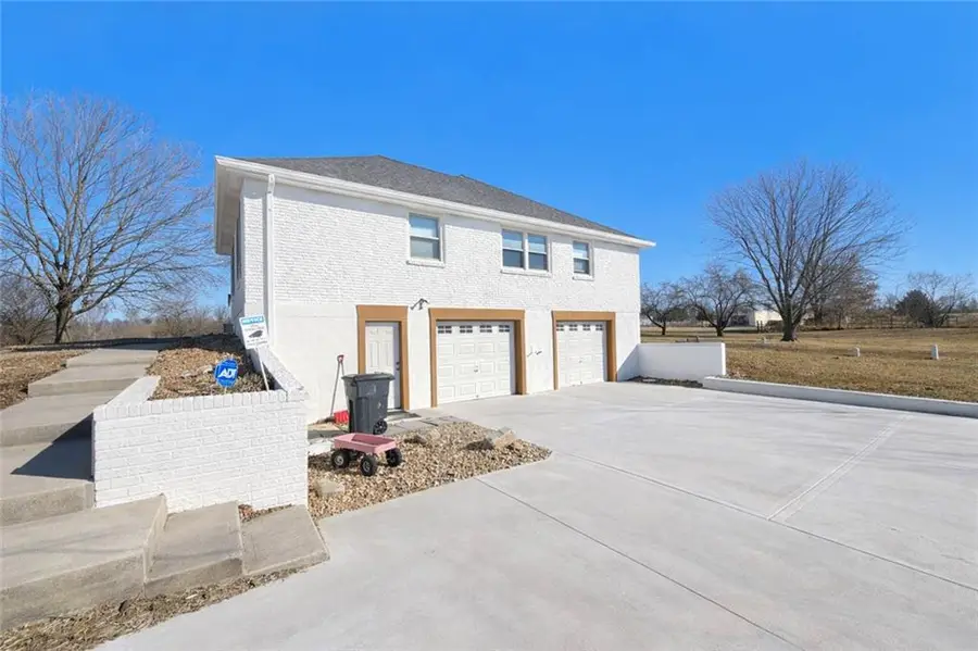 17009 S State E Highway, Pleasant Hill, MO 64080 - #3