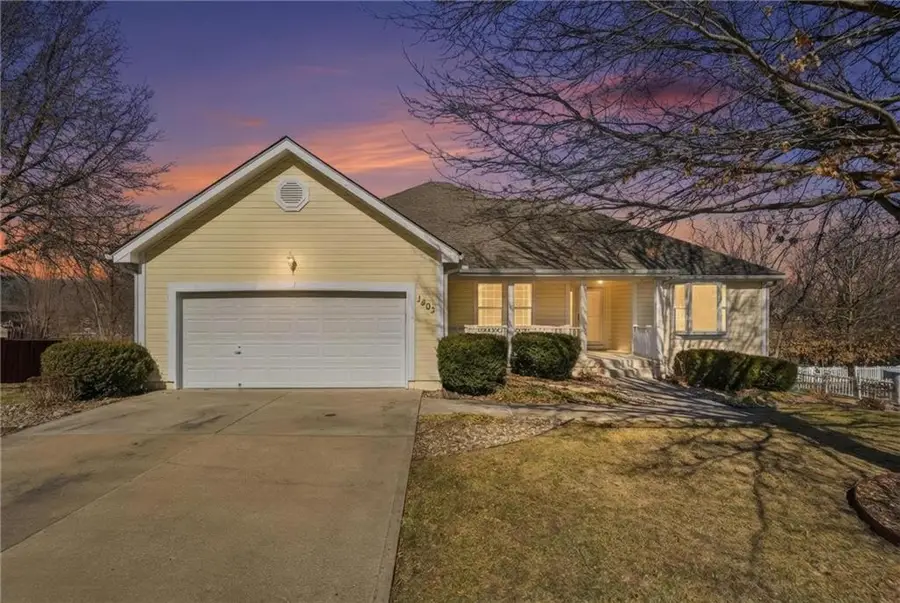 1403 Red Bud Avenue, Pleasant Hill, MO 64080 - #2