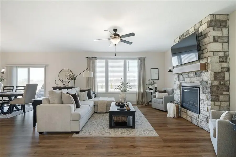 17709 Houston Street, Gardner, KS 66030 - #2