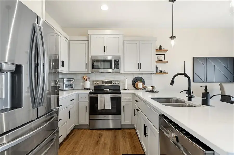 17709 Houston Street, Gardner, KS 66030 - #3