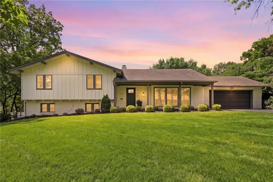 1901 W 70th Street, Mission Hills, KS 66208 - #2