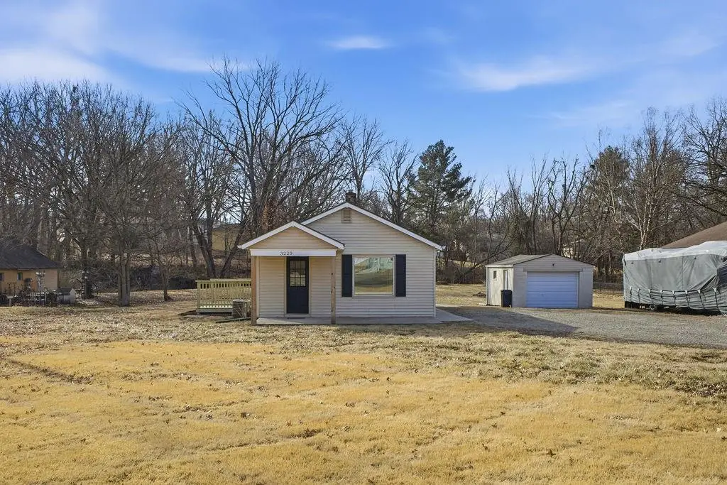 3220 Pickett Road, Saint Joseph, MO 64503 - #1