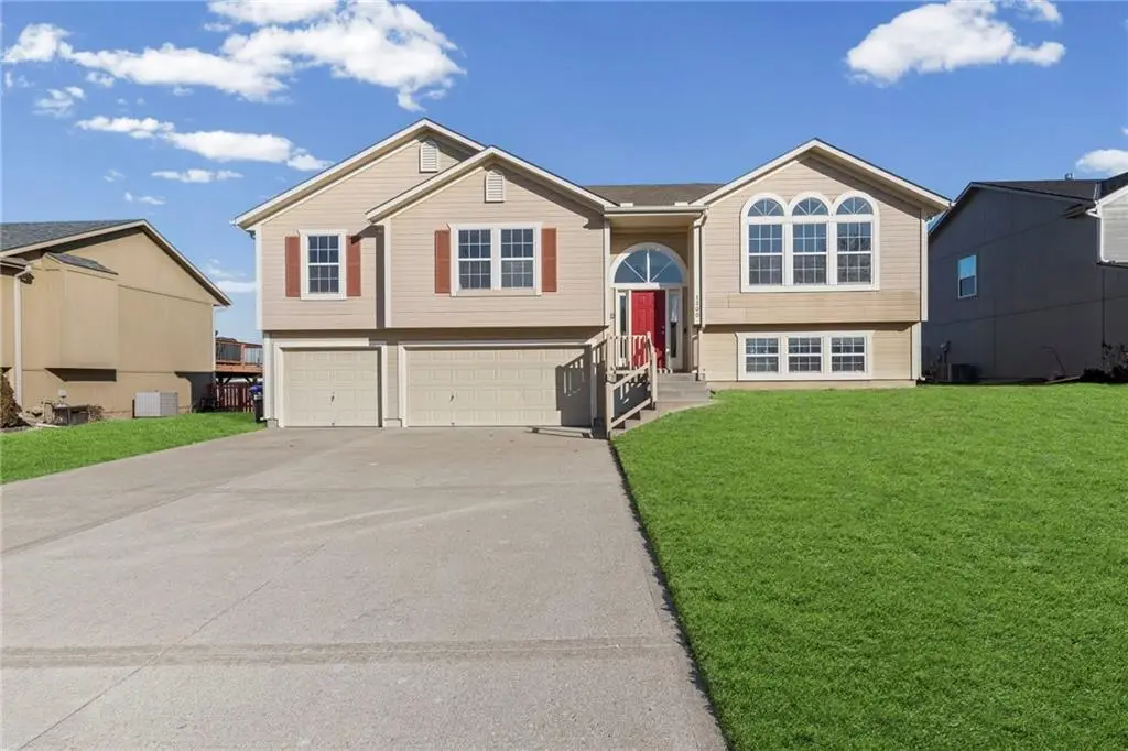 1300 Spruce Drive, Greenwood, MO 64034 - #1