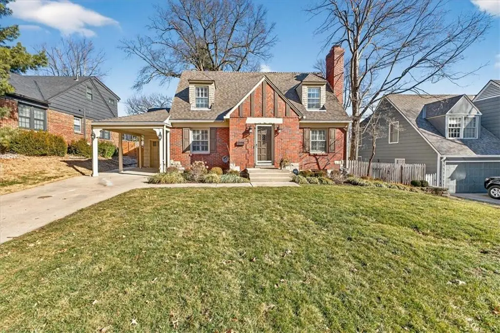 5601 Norwood Street, Fairway, KS 66205 - #1