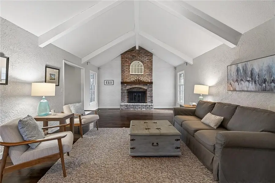 9111 W 116 Terrace, Overland Park, KS 66210 - #3