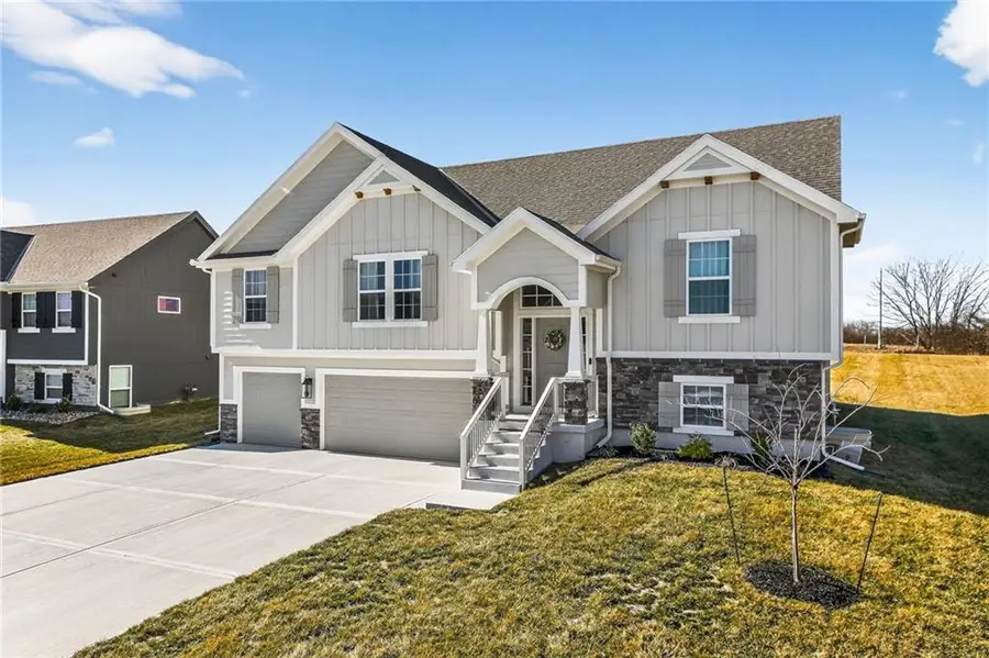 11810 N Bellaire Avenue, Kansas City, MO 64156 - #2